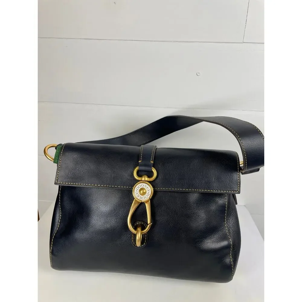 Dooney & Bourke gorgeous dooney